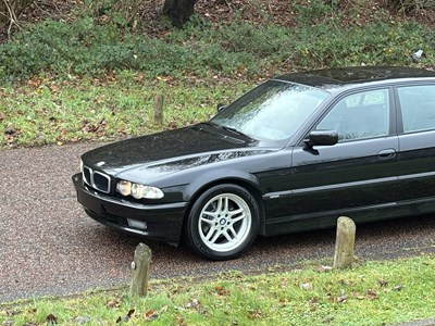 Lot 11 - 2001 BMW 735i