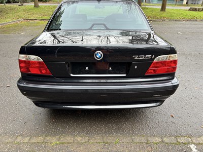 Lot 11 - 2001 BMW 735i