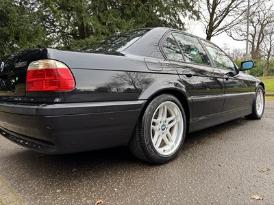 Lot 11 - 2001 BMW 735i