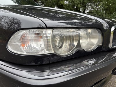 Lot 11 - 2001 BMW 735i