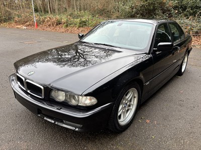Lot 11 - 2001 BMW 735i
