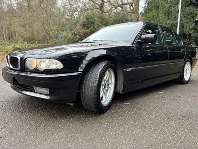 Lot 11 - 2001 BMW 735i