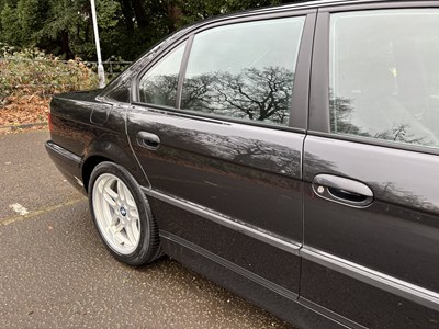 Lot 11 - 2001 BMW 735i