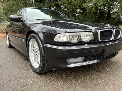 Lot 11 - 2001 BMW 735i