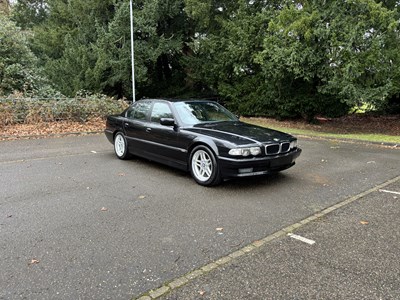 Lot 11 - 2001 BMW 735i