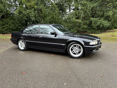 Lot 11 - 2001 BMW 735i