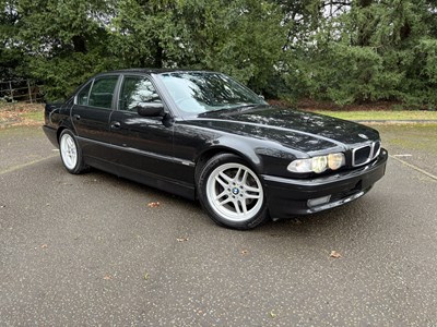 Lot 11 - 2001 BMW 735i