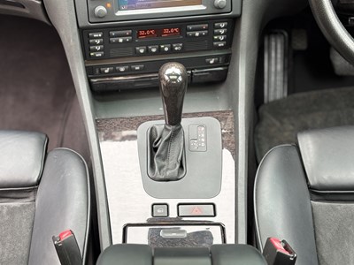 Lot 11 - 2001 BMW 735i