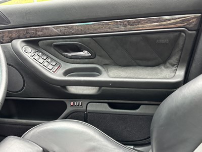 Lot 11 - 2001 BMW 735i