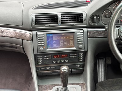 Lot 11 - 2001 BMW 735i
