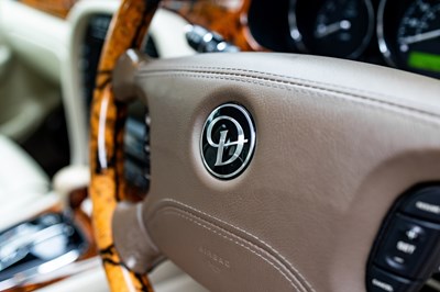 Lot 13 - 2008 Daimler Super Eight Final Edition