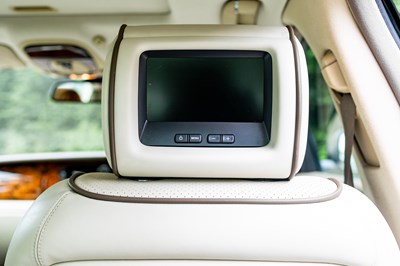 Lot 13 - 2008 Daimler Super Eight Final Edition