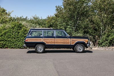 Lot 1988 Jeep Grand Wagoneer
