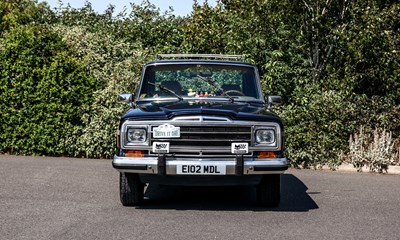 Lot 1988 Jeep Grand Wagoneer