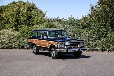 Lot 1988 Jeep Grand Wagoneer