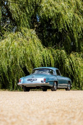 Lot 1961 Mercedes-Benz 190 SL