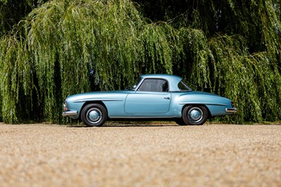 Lot 1961 Mercedes-Benz 190 SL