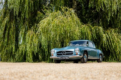 Lot 1961 Mercedes-Benz 190 SL