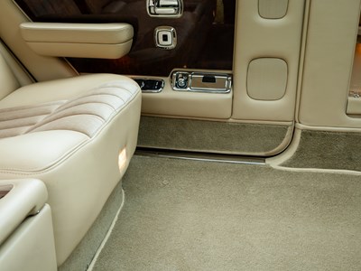 Lot 166 - 1998 Rolls-Royce Park Ward Limousine