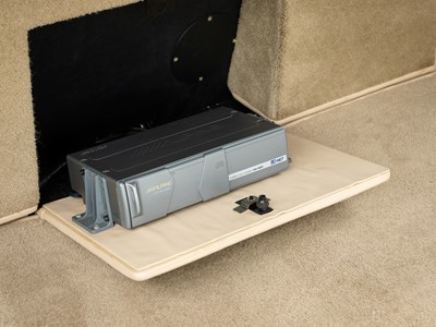 Lot 166 - 1998 Rolls-Royce Park Ward Limousine