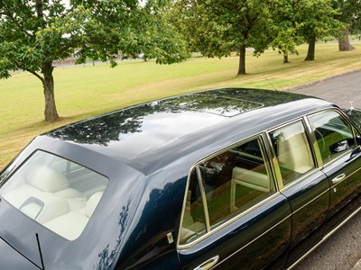 Lot 166 - 1998 Rolls-Royce Park Ward Limousine