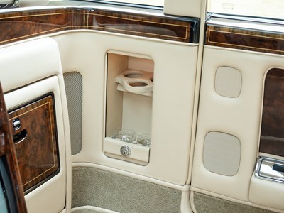 Lot 166 - 1998 Rolls-Royce Park Ward Limousine