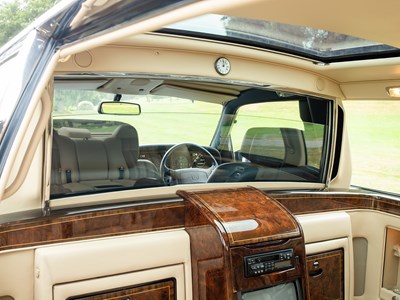 Lot 166 - 1998 Rolls-Royce Park Ward Limousine