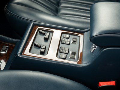 Lot 166 - 1998 Rolls-Royce Park Ward Limousine