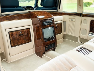Lot 166 - 1998 Rolls-Royce Park Ward Limousine