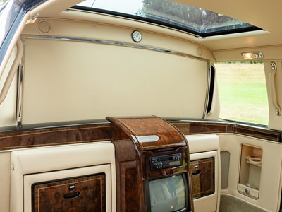 Lot 166 - 1998 Rolls-Royce Park Ward Limousine