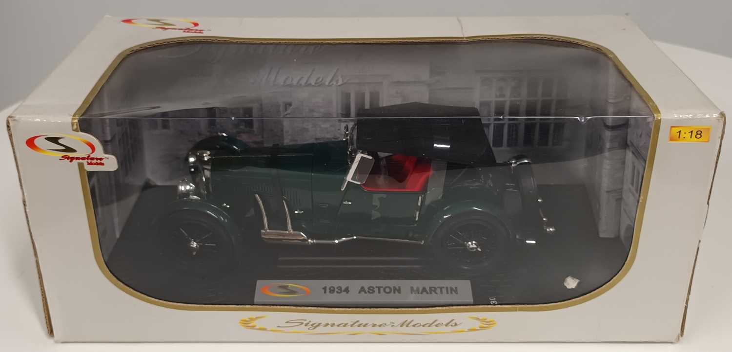 Lot Aston Martin Model