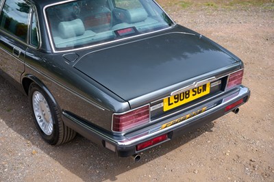 Lot 105 - 1994 Jaguar Sovereign (6.0 litre)