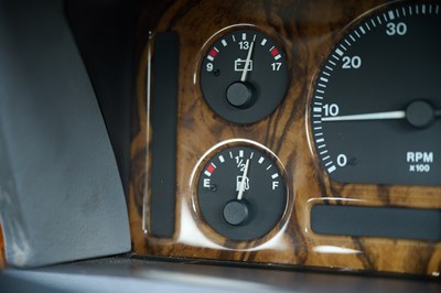 Lot 105 - 1994 Jaguar Sovereign (6.0 litre)
