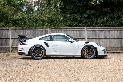 Lot 221 - 2015 Porsche 911/991 GT3 RS