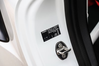 Lot 221 - 2015 Porsche 911/991 GT3 RS