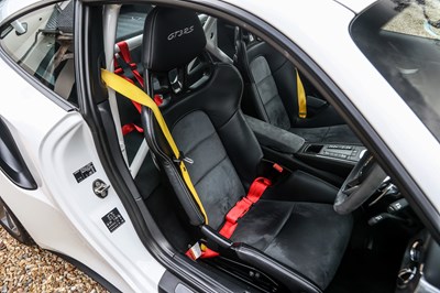Lot 221 - 2015 Porsche 911/991 GT3 RS