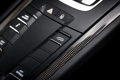 Lot 221 - 2015 Porsche 911/991 GT3 RS