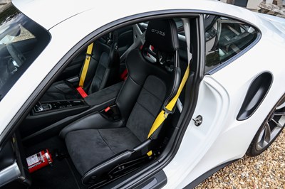 Lot 221 - 2015 Porsche 911/991 GT3 RS