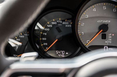 Lot 221 - 2015 Porsche 911/991 GT3 RS