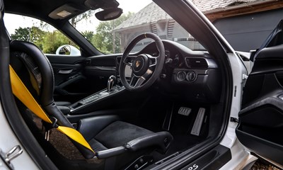 Lot 221 - 2015 Porsche 911/991 GT3 RS