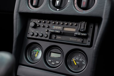 Lot 1985 Mercedes-Benz 190E 2.3-16
