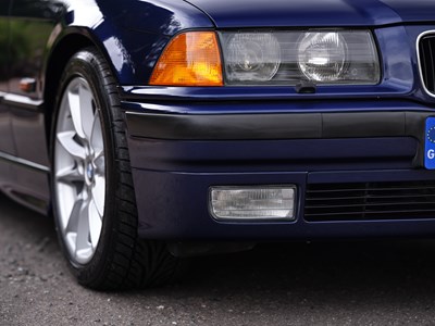 Lot 1995 BMW 328i Convertible