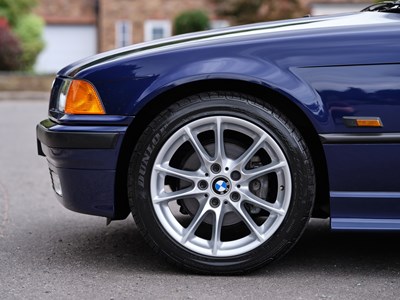 Lot 1995 BMW 328i Convertible