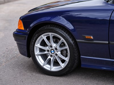 Lot 1995 BMW 328i Convertible