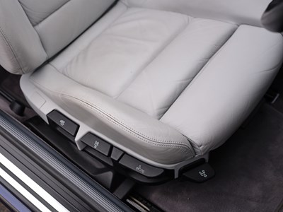 Lot 1995 BMW 328i Convertible