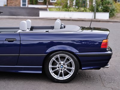 Lot 1995 BMW 328i Convertible