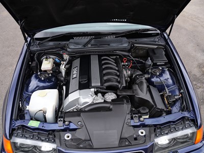 Lot 1995 BMW 328i Convertible