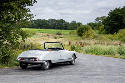 Lot 157 - 1967 Citroën ID19 Convertible