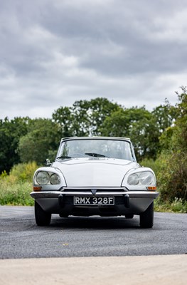 Lot 157 - 1967 Citroën ID19 Convertible