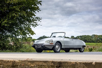 Lot 157 - 1967 Citroën ID19 Convertible